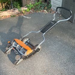 Fiskar Stay-Sharp Reel Push Mower **Good Condition**
