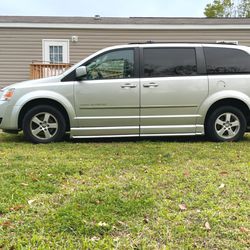 2011 Dodge Grand Caravan