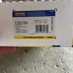 MOOG  Passenger Outer Tie Rod End 