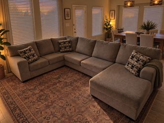 Ashley Sectional w/ chaise