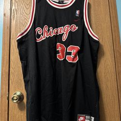 Vintage Nike 1984 Rewind Chicago Bulls Scottie Pippen 33 Swingman Jersey Men 3XL