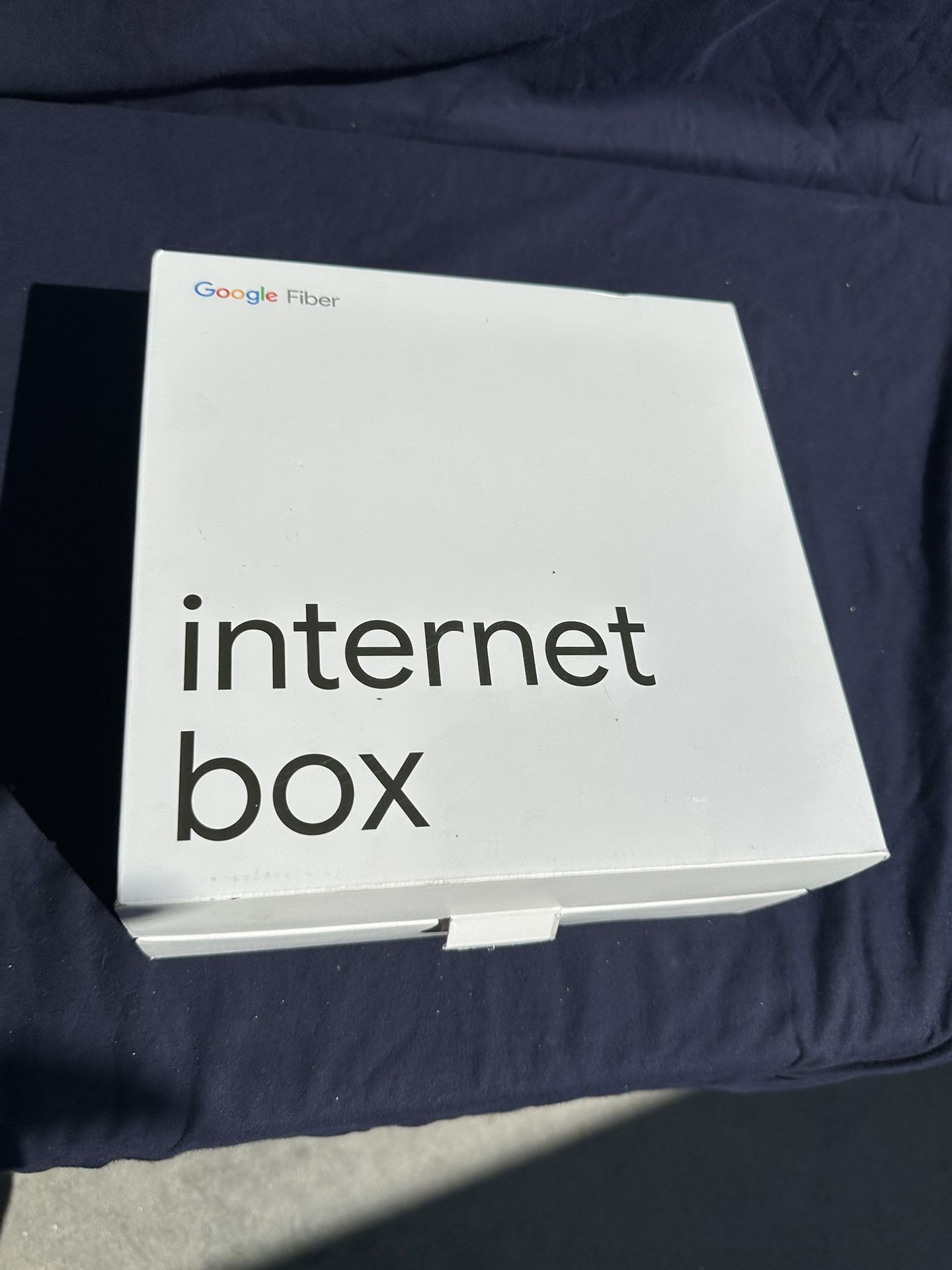 Google AC-1304 WiFi Solution Single WiFi Point Router Replacement for Whole Home Coverage 