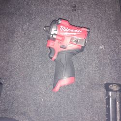 Milwaukee M12 1/2 Impact