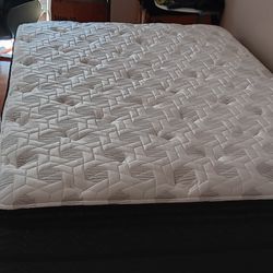 Full Size Bed  