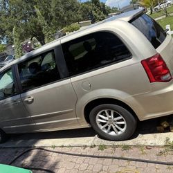 2013 DODGE GRAND CARAVAN