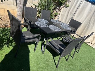 Patio outdoor Dining set brand new
