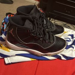 Jubilee 11s Size 8 