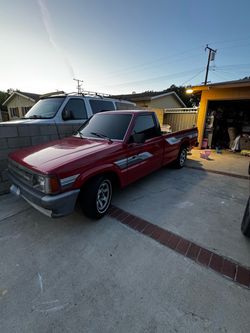 1986 Mazda B2000 SE-5 Long Bed — 5-Speed