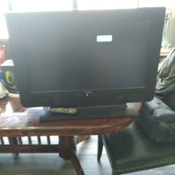 RCA  32 INCH FLATSCREEN TV