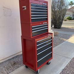Craftsman Tool Box 65”H 26.5”W 18”D For Sale