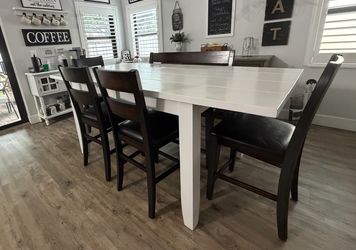 White Farmhouse Counter Height Dining Table with 4 Cushioned Stools and a 2 Person Cushioned Bench