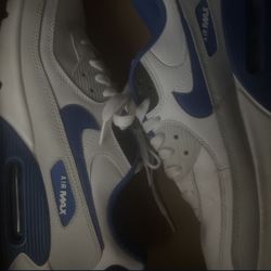 Airmaxes