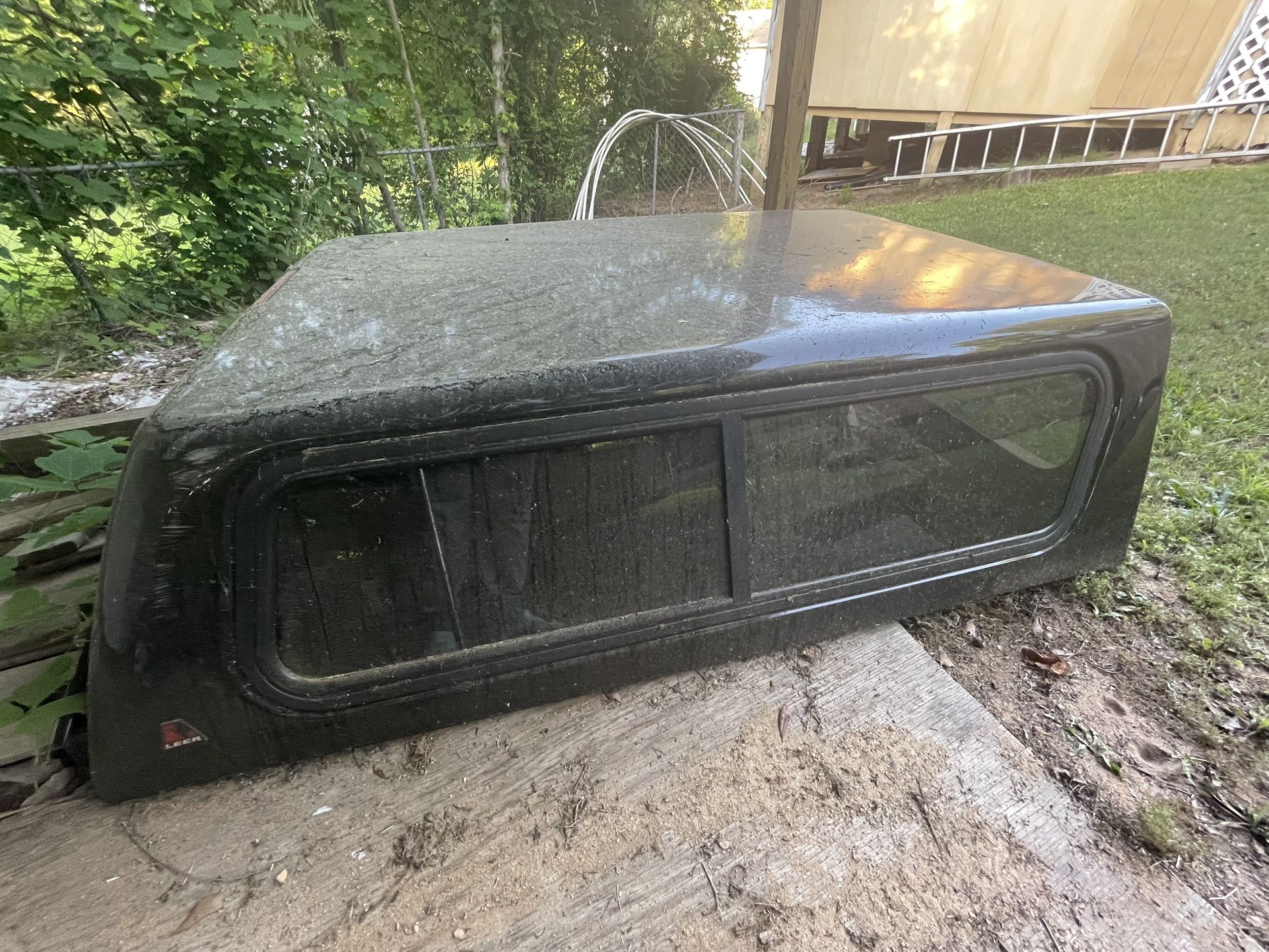 Truck/Back Of The Truck Hood (Chevrolet Colorado Short Bed , Colorado)