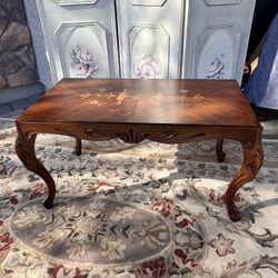 French Inlay Carved Coffee Table 1940s Beautiful And Great Condition 