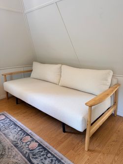 CB2 Una Bouclé Sleeper Sofa – Queen Sleeper | Cream Bouclé