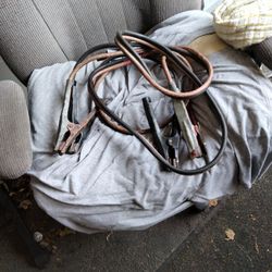 10 Ft Jumper Cables