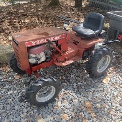 Wheel Horse Tractor 