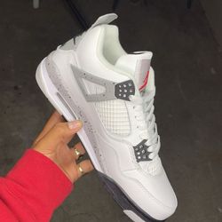 Jordan 4s