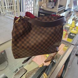 Louis Vuitton Graceful 