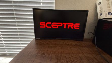 Desktop and gaming monitors