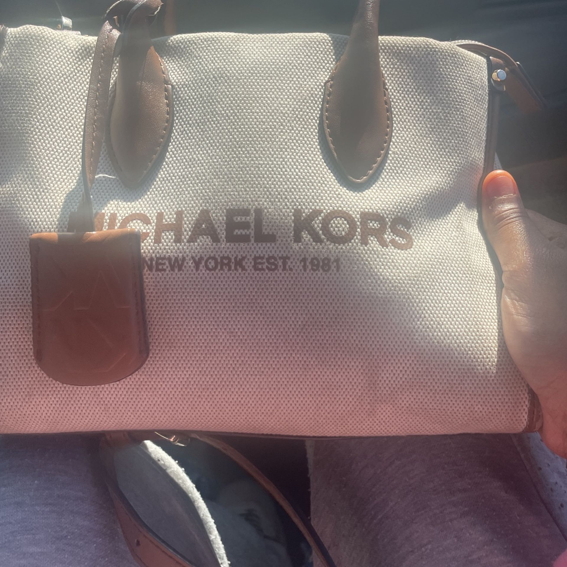 Michawl Kors Tote “give Me A Price”