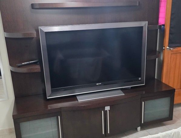 Beautiful Solid Wood TV Stand