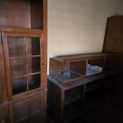 TV ENTERTAINMENT CENTER 65" 