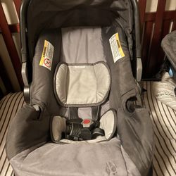 Baby Trend EZ-lift Plus Infant Car Seat 