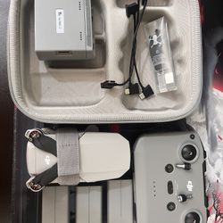 Dji Mini 4k Camera Drone. 1 Drone 3 Batteries 1 Carrying Case 1 Controller 1 Battery Hub 1 Usbc Charger. NO TRADES/FIRM PRICE
