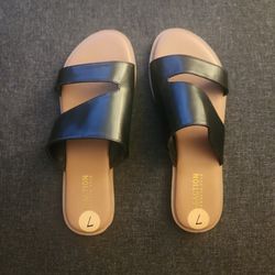 5 different types of shoes new, never used