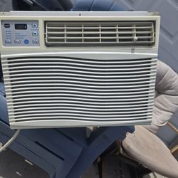 Working Wall Unit AC Unit