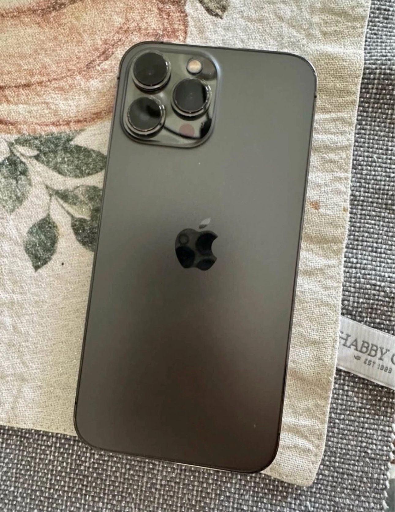 iPhone 13 Pro Max 256GB Black – No SIM Restrictions– Great Condition