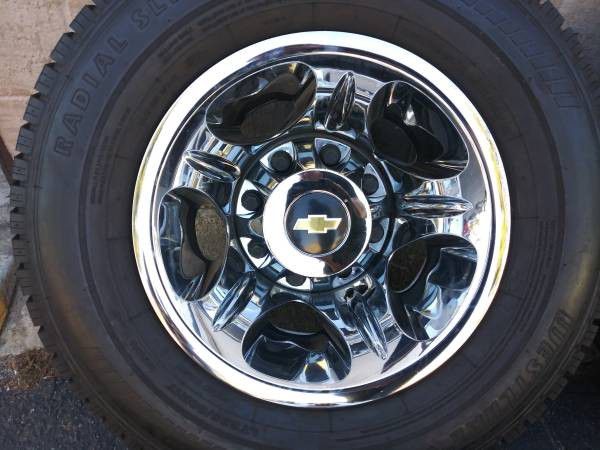 Four chrome Chevy 17 inch dually rims and tires. 8 on 210mm, 2011 up