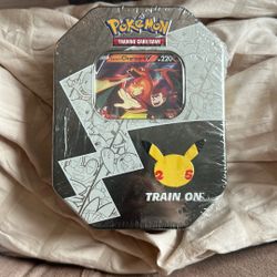 Pokemon Celebrations 25th Anniversary Charizard Tin