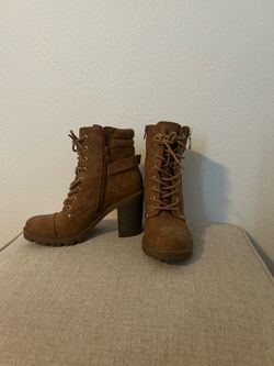 Guess Woman’s Boots size 7