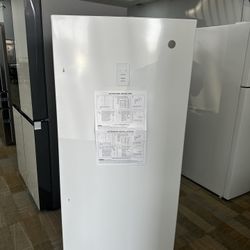 BRAND NEW GE WHITE UP RIGHT FREEZER/FRIDGE ‼️ DELIVERY‼️ PAYMENTS‼️