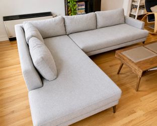 West Elm Andes 100” Bumper Chaise Sectional – Delivery Available