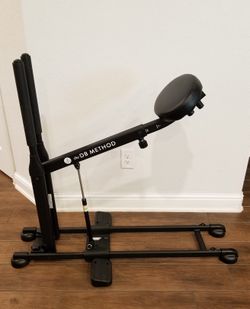 Squat Training Machine In Excellent Condition