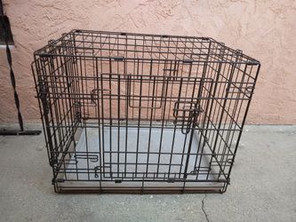 DOG CRATE