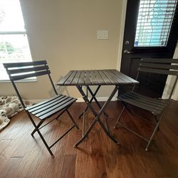 Resin Table & Chairs 