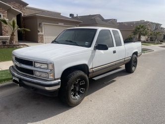 1997 Chevy CK 1500 Truck