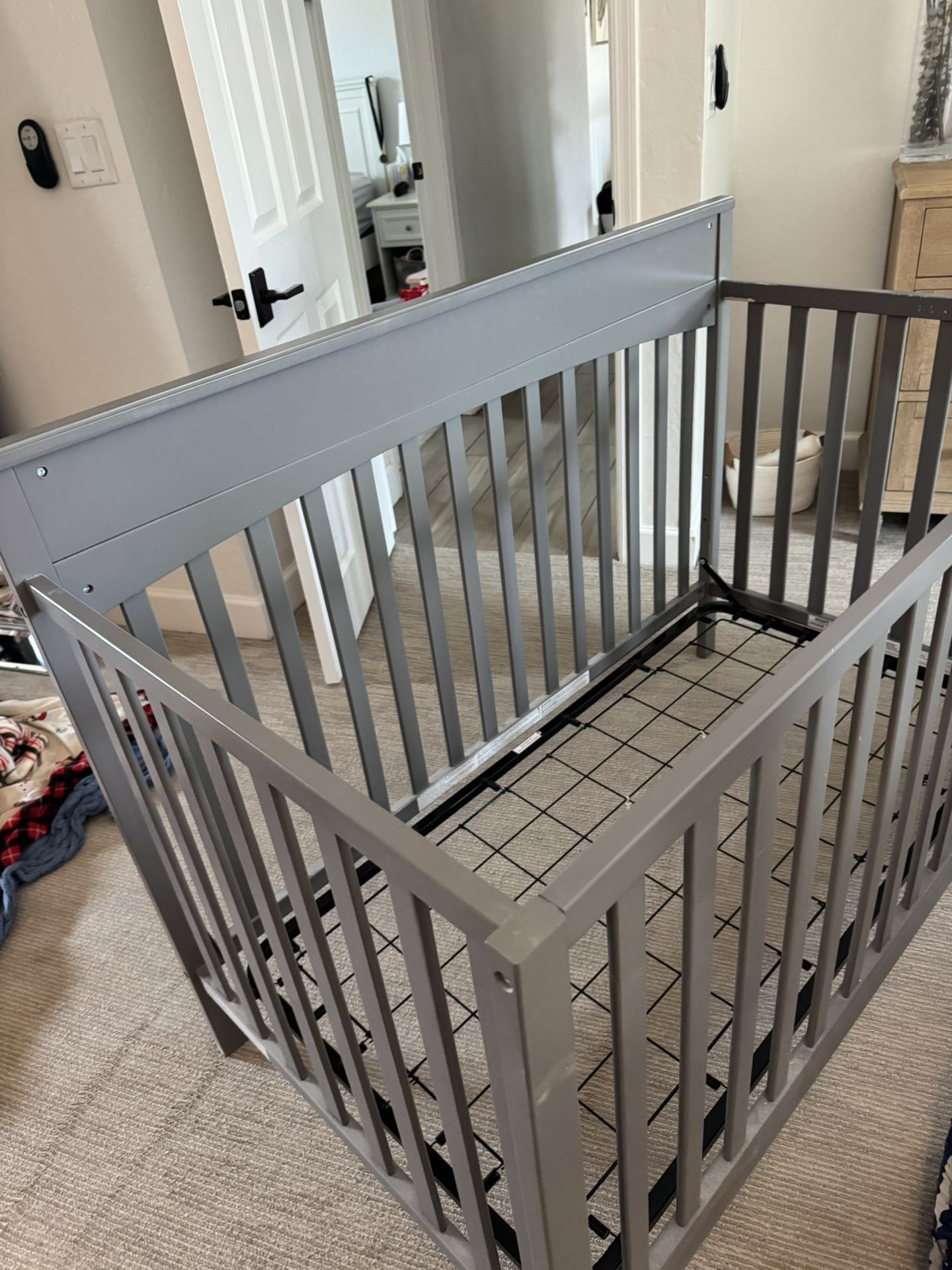 Baby/Toddler Crib
