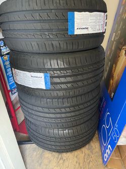 Tire 235 40 19