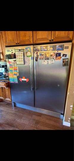 Frigidaire counter depth refrigerator
