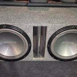 Kenwood Subwoofer - Two 12s