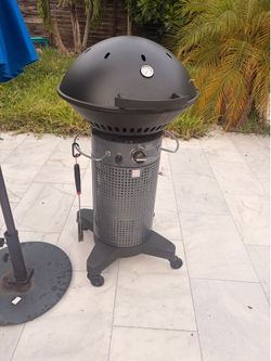 Fuego Element Propane Gas Grill – Modern Designer Grill – Excellent Condition