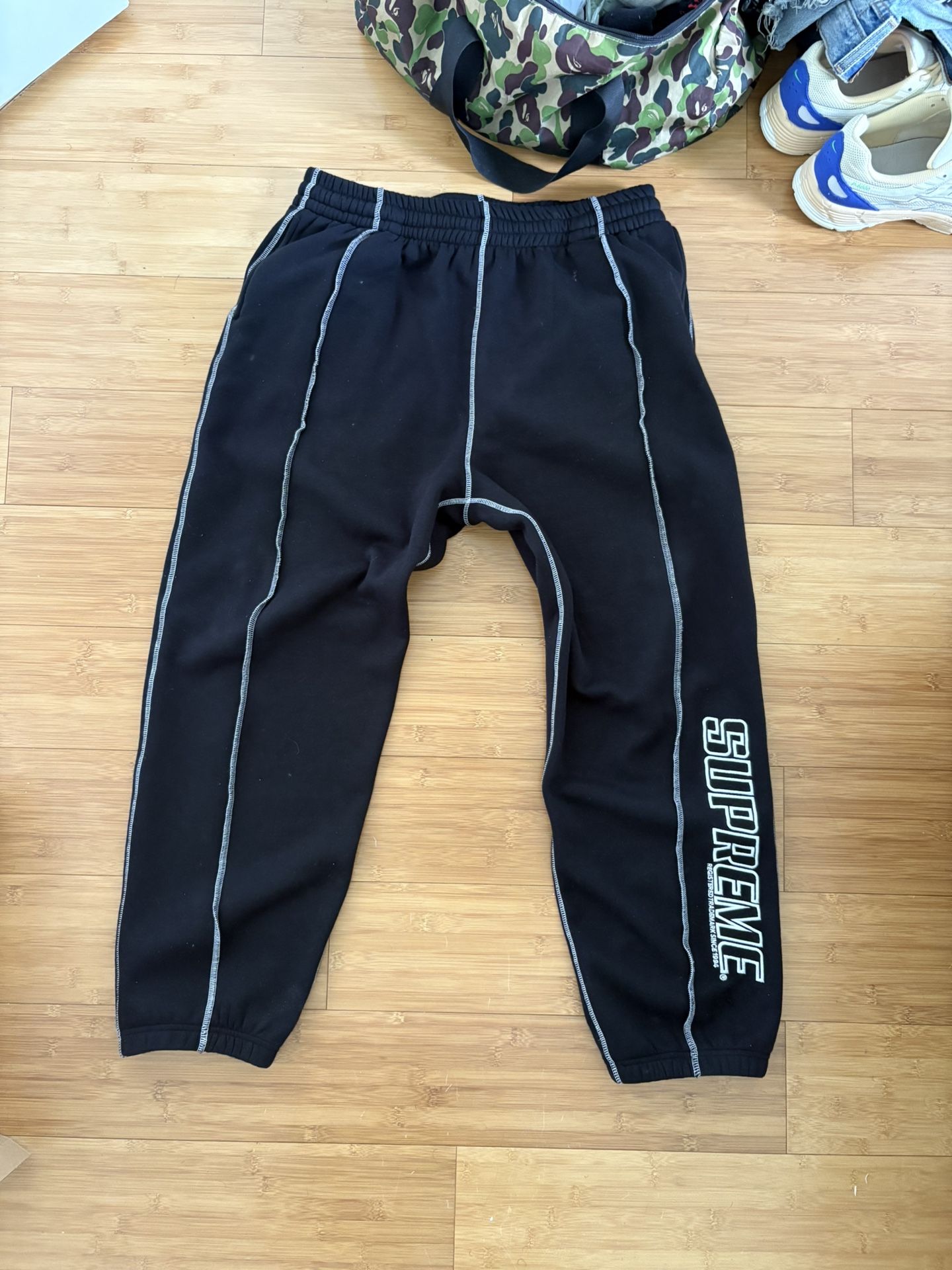 Supreme Sweatpants Sz L