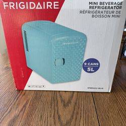 Frigidaire mini fridge
