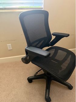 Computer chair