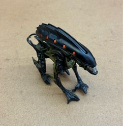 1995 Kenner ALIENS “Wild Boar” 5in ACTION Figure 👀 (please read description )
